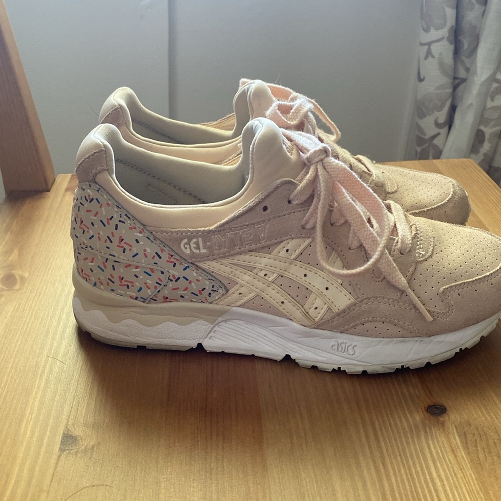 ASICS Gel Lyte V Sprinkles Edition